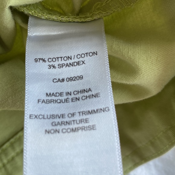 Cleo Petites mint green denim jacket style. Metal buttons on front and sides. M - Picture 11 of 13